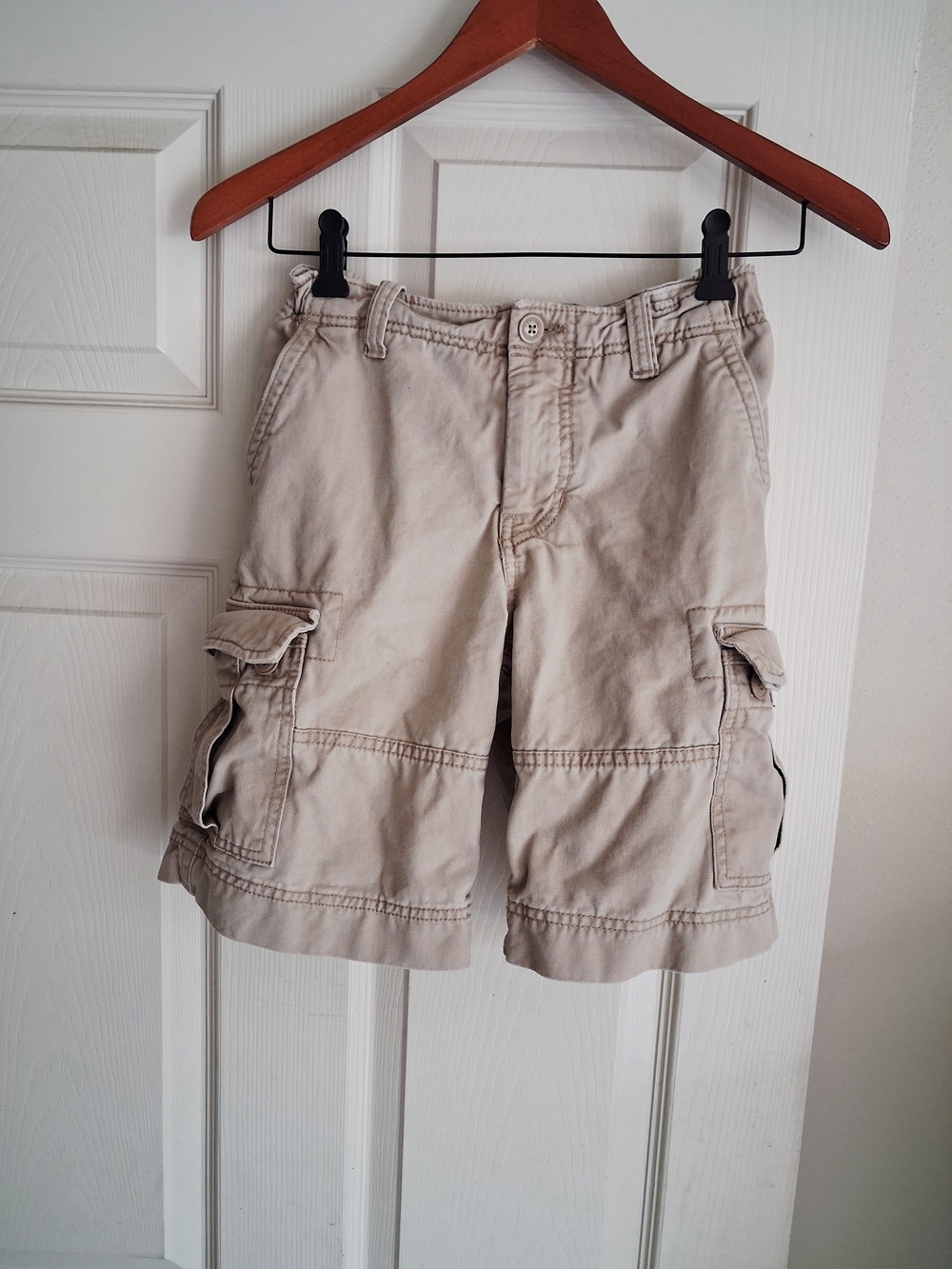3/$15 GAP 10 Boys Beige Cargo Shorts Kids Good Used Condition